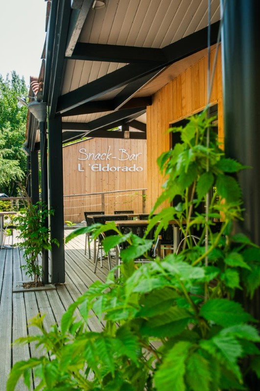 snack bar près d'emplacement tente saint gilles croix de vie